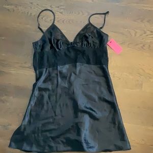 Betsy Johnson Intimates satin and lace slip